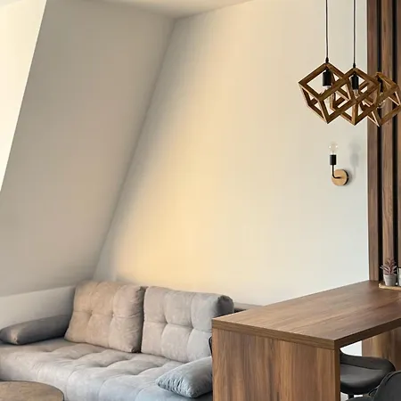 Divchinest Apartman Divcibare